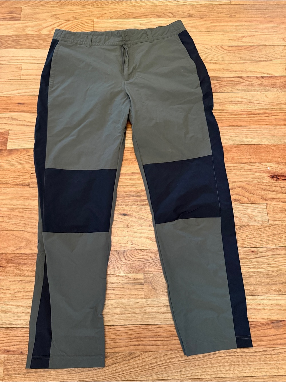The North Face Olive Green and Black Cargo Pants